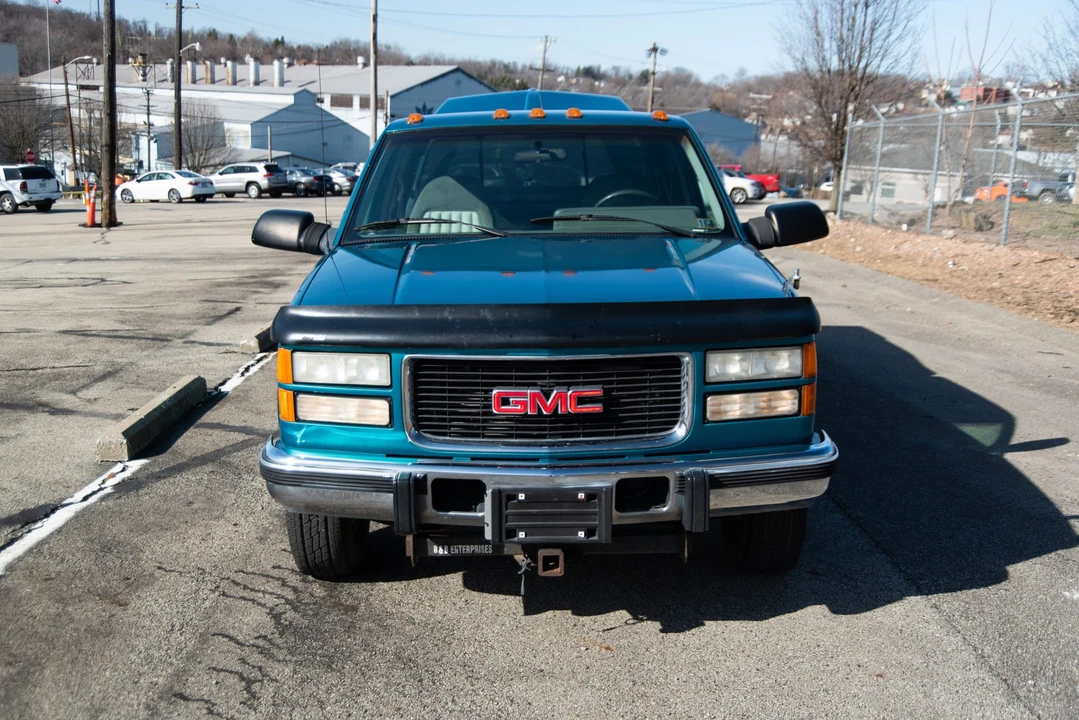 1994 GMC Sierra 1st Gen - Image 3 of 31