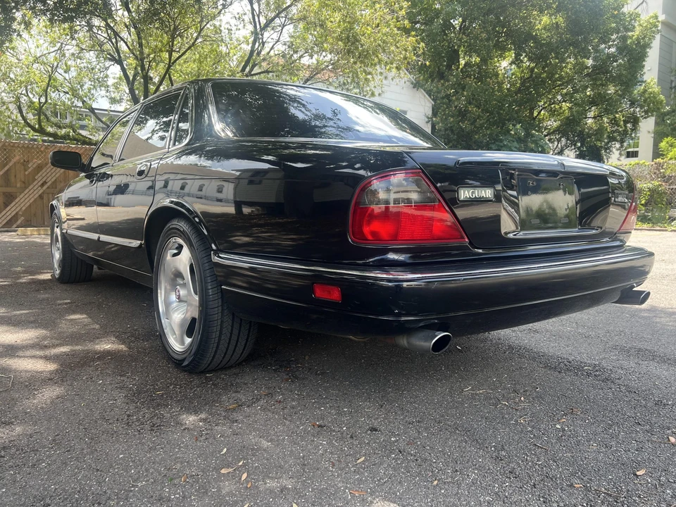 1995 Jaguar X306 XJR - Image 14 of 31