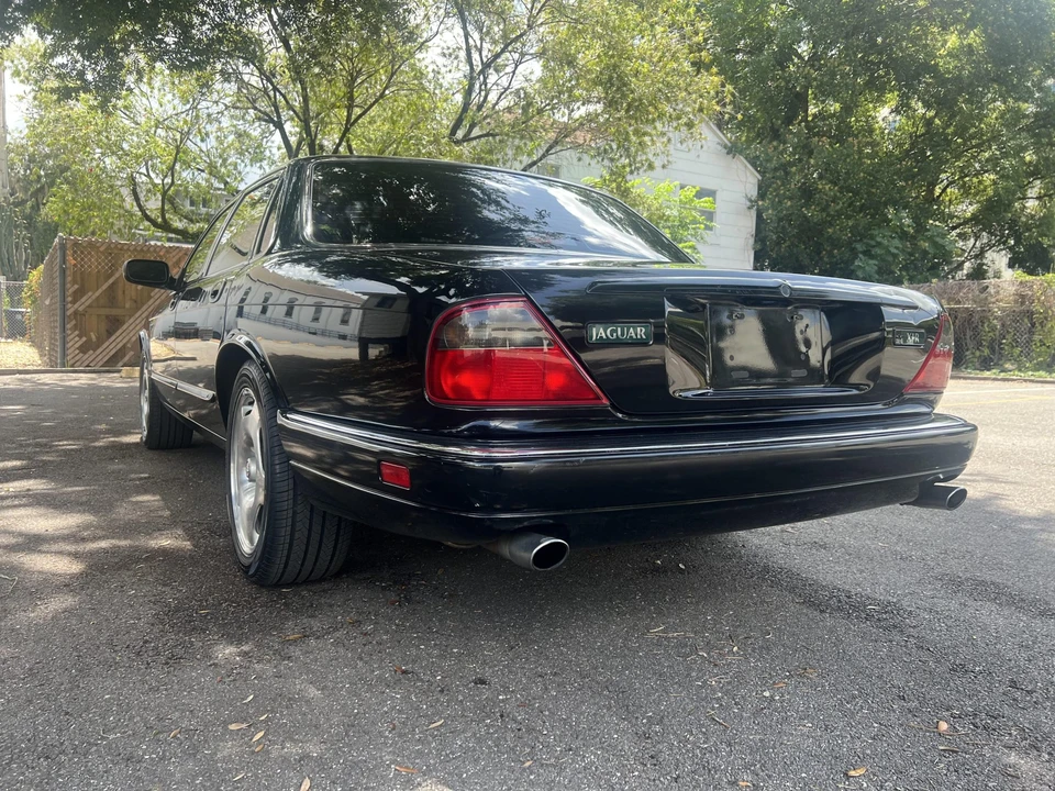 1995 Jaguar X306 XJR - Image 15 of 31