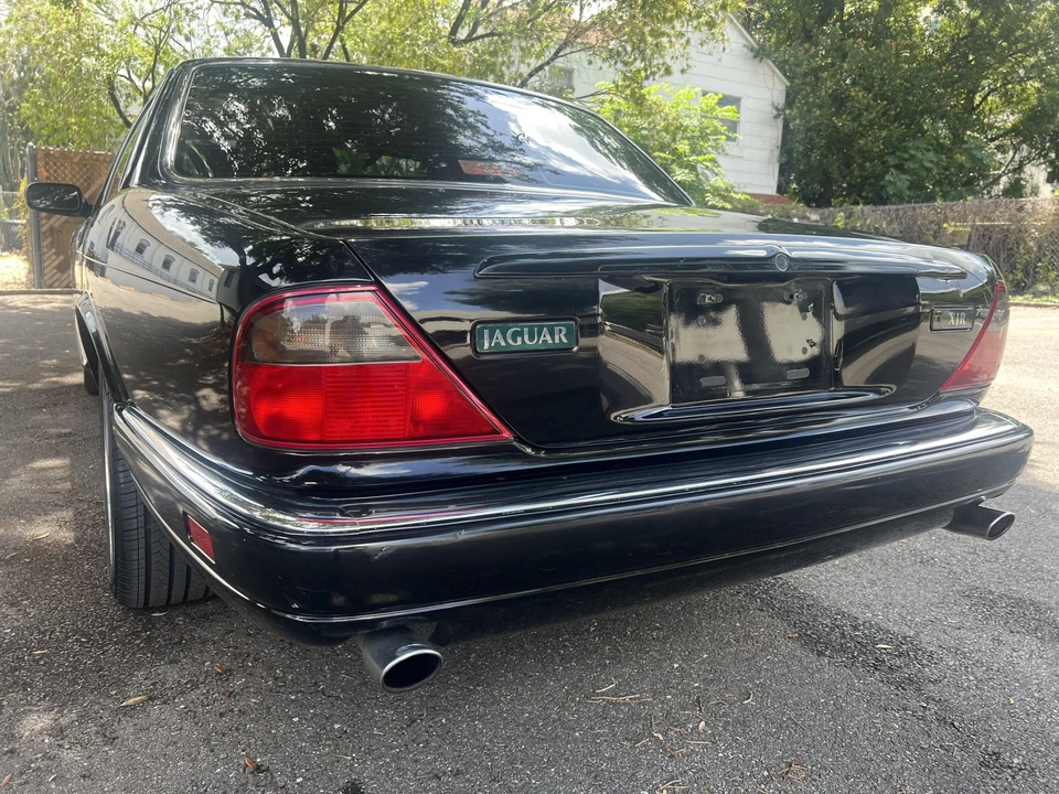 1995 Jaguar X306 XJR - Image 16 of 31