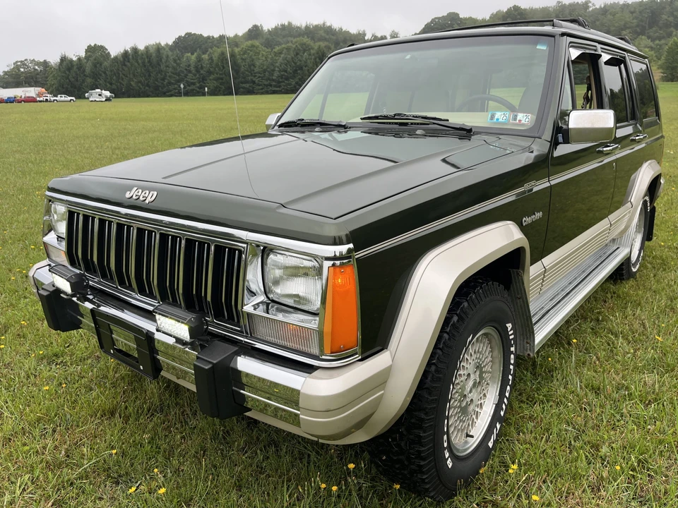 1995 Jeep XJ Cherokee - Image 5 of 31