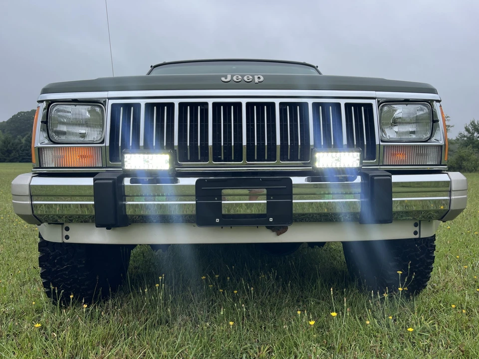 1995 Jeep XJ Cherokee - Image 12 of 31