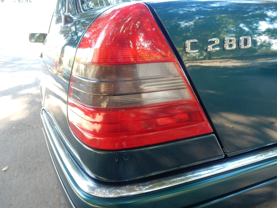 1995 Mercedes-Benz W202 C-Class - Image 23 of 31
