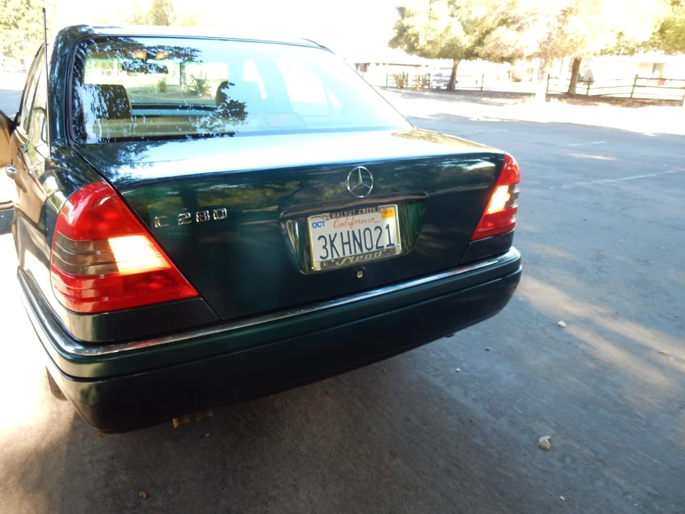 1995 Mercedes-Benz W202 C-Class - Image 24 of 31