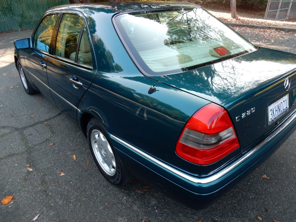 1995 Mercedes-Benz W202 C-Class - Image 21 of 31
