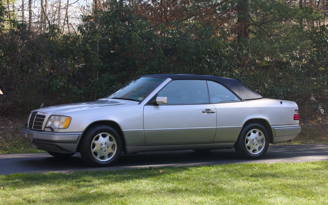 1995 Mercedes-Benz W124 E-Class - Image 11 of 31