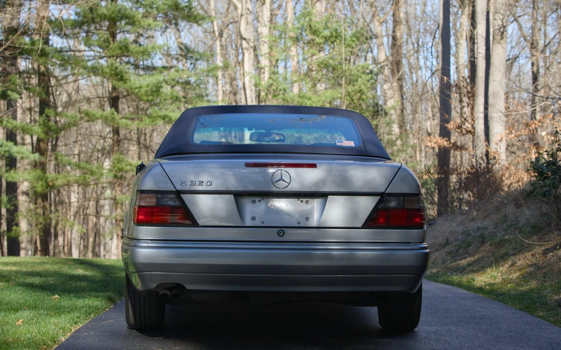 1995 Mercedes-Benz W124 E-Class - Image 25 of 31