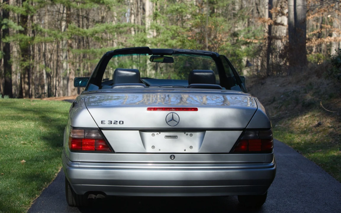 1995 Mercedes-Benz W124 E-Class - Image 26 of 31