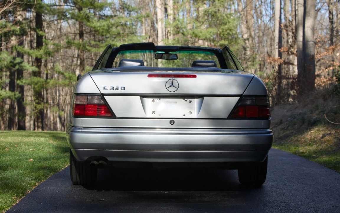 1995 Mercedes-Benz W124 E-Class - Image 28 of 31