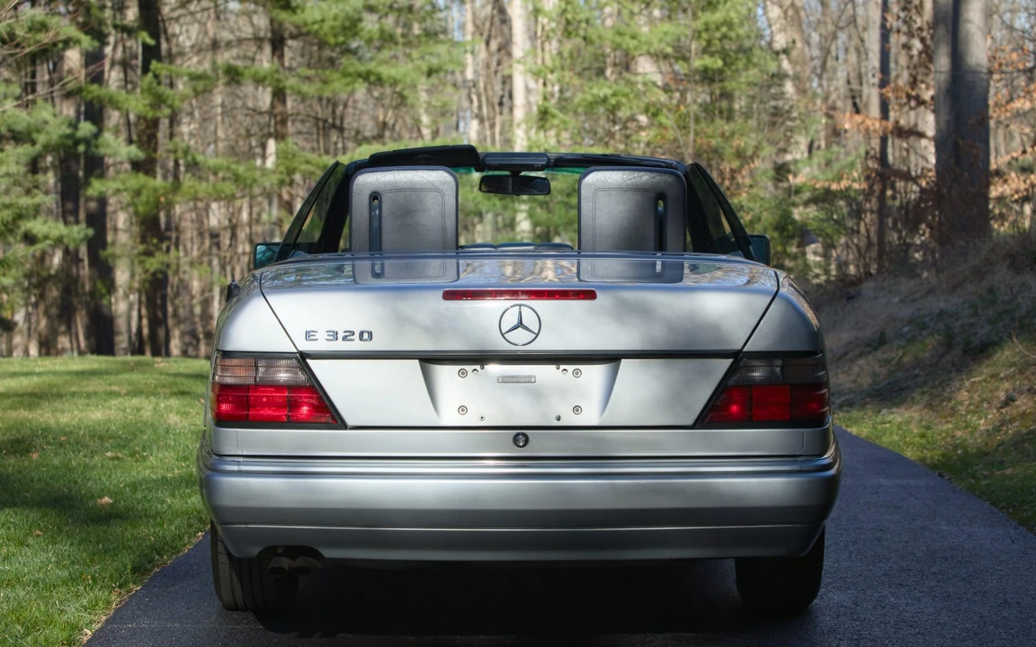 1995 Mercedes-Benz W124 E-Class - Image 30 of 31