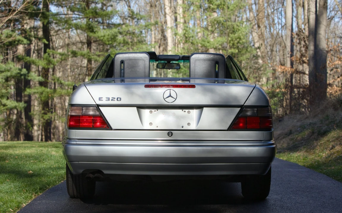 1995 Mercedes-Benz W124 E-Class - Image 31 of 31