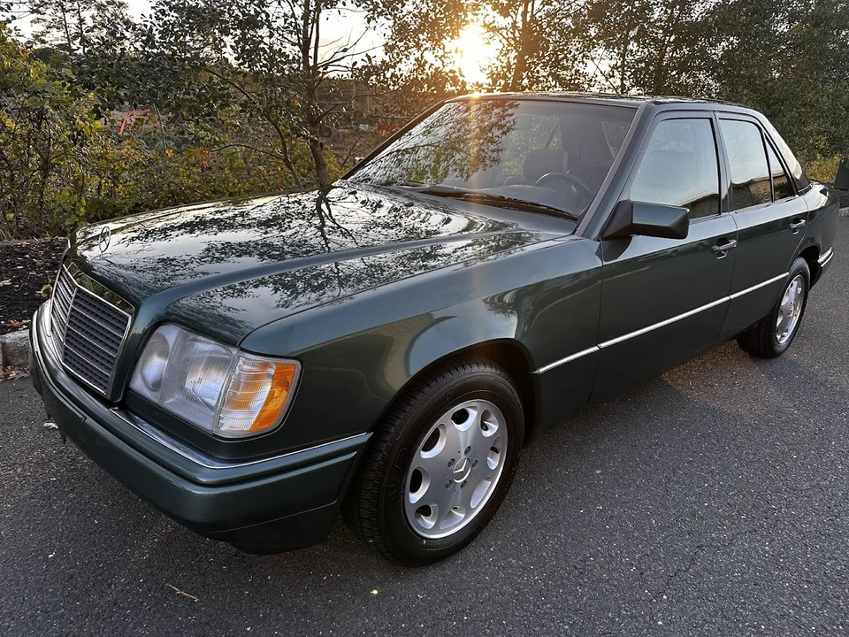 1995 Mercedes-Benz W124 E-Class - Image 19 of 31