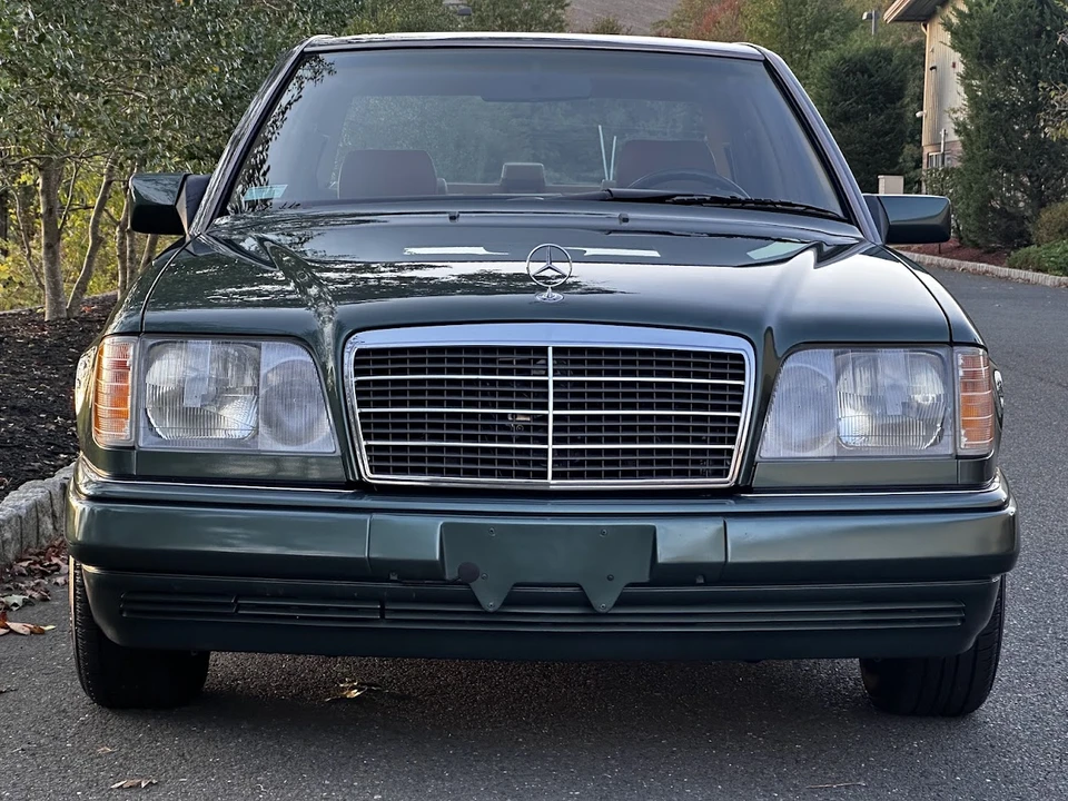 1995 Mercedes-Benz W124 E-Class - Image 16 of 31