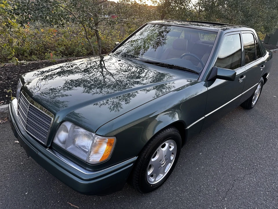 1995 Mercedes-Benz W124 E-Class - Image 20 of 31
