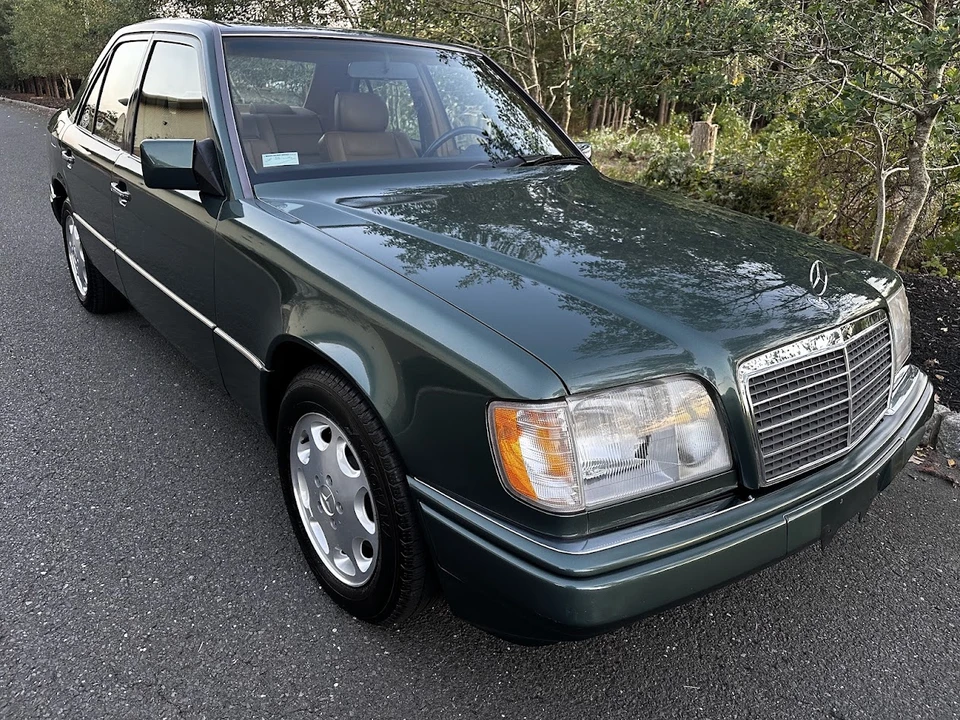 1995 Mercedes-Benz W124 E-Class - Image 18 of 31