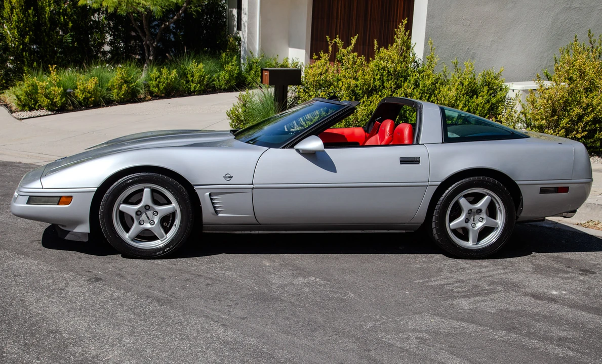 1996 Chevrolet Corvette C4 - Image 19 of 31