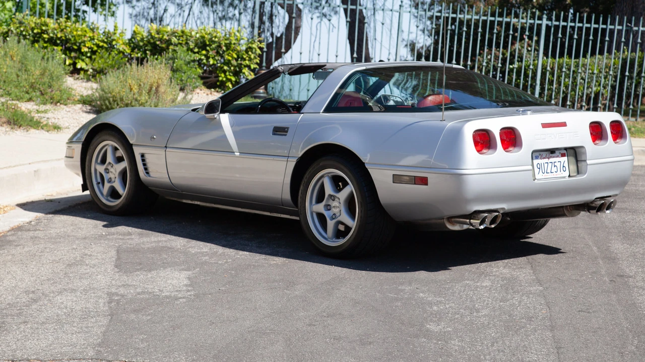1996 Chevrolet Corvette C4 - Image 25 of 31