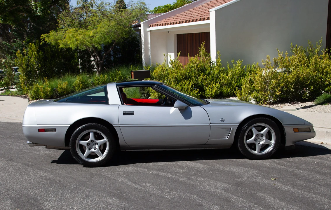 1996 Chevrolet Corvette C4 - Image 11 of 31
