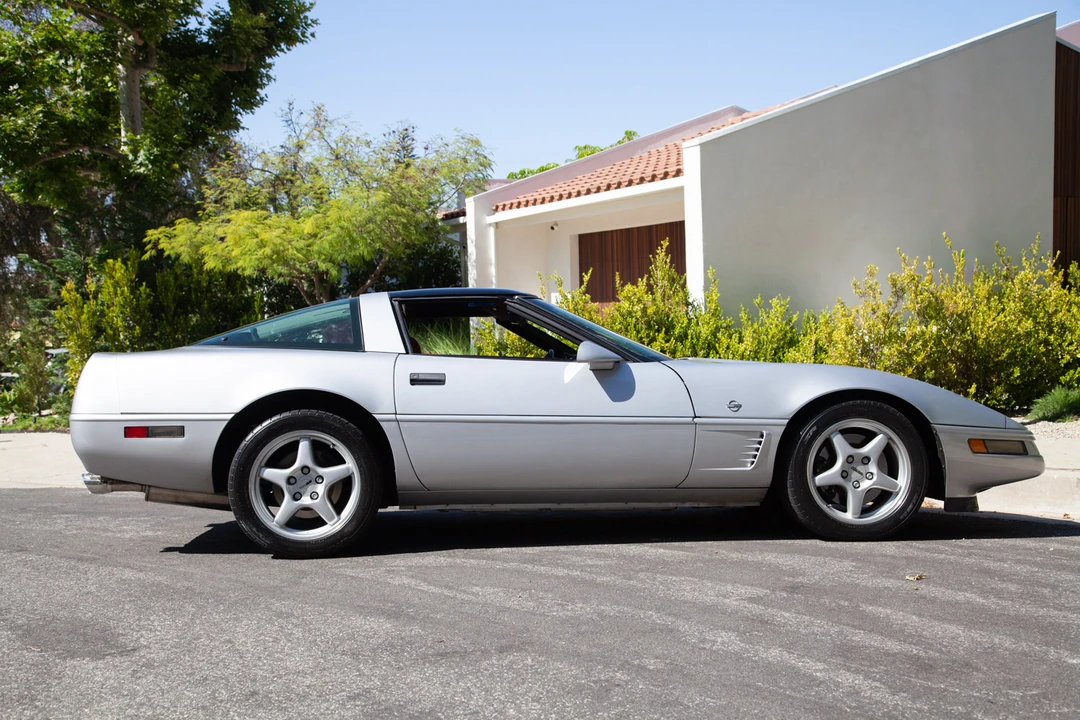 1996 Chevrolet Corvette C4 - Image 10 of 31
