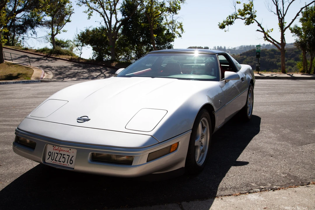 1996 Chevrolet Corvette - Image 2 of 31