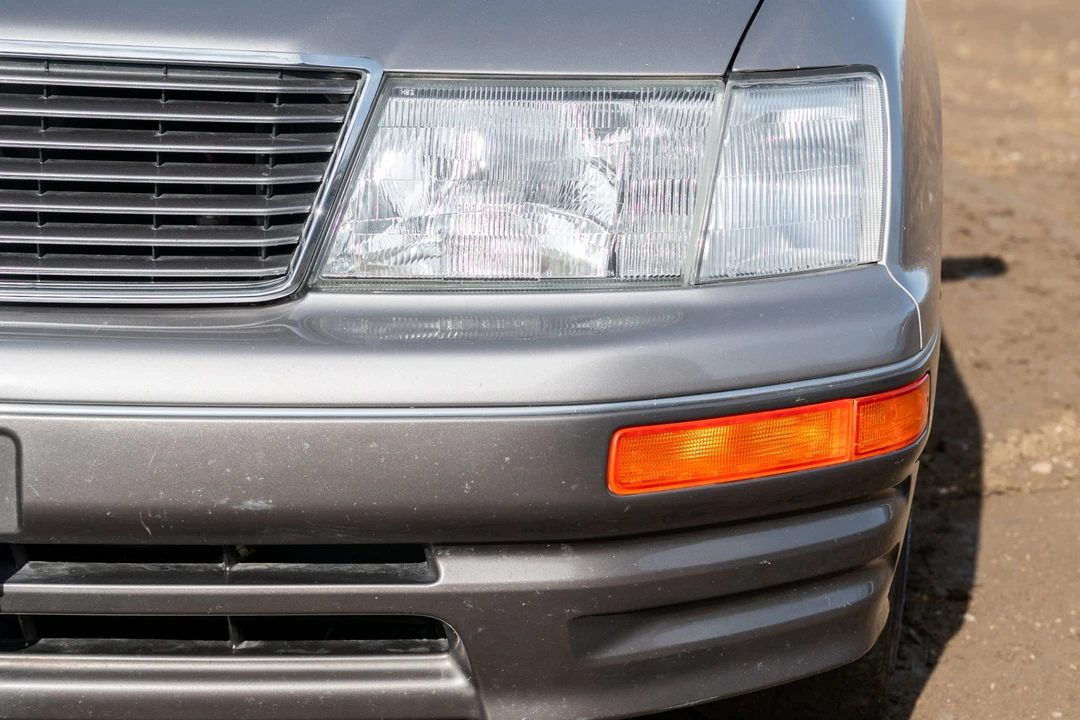 1996 Lexus LS 2nd Gen - Image 22 of 31