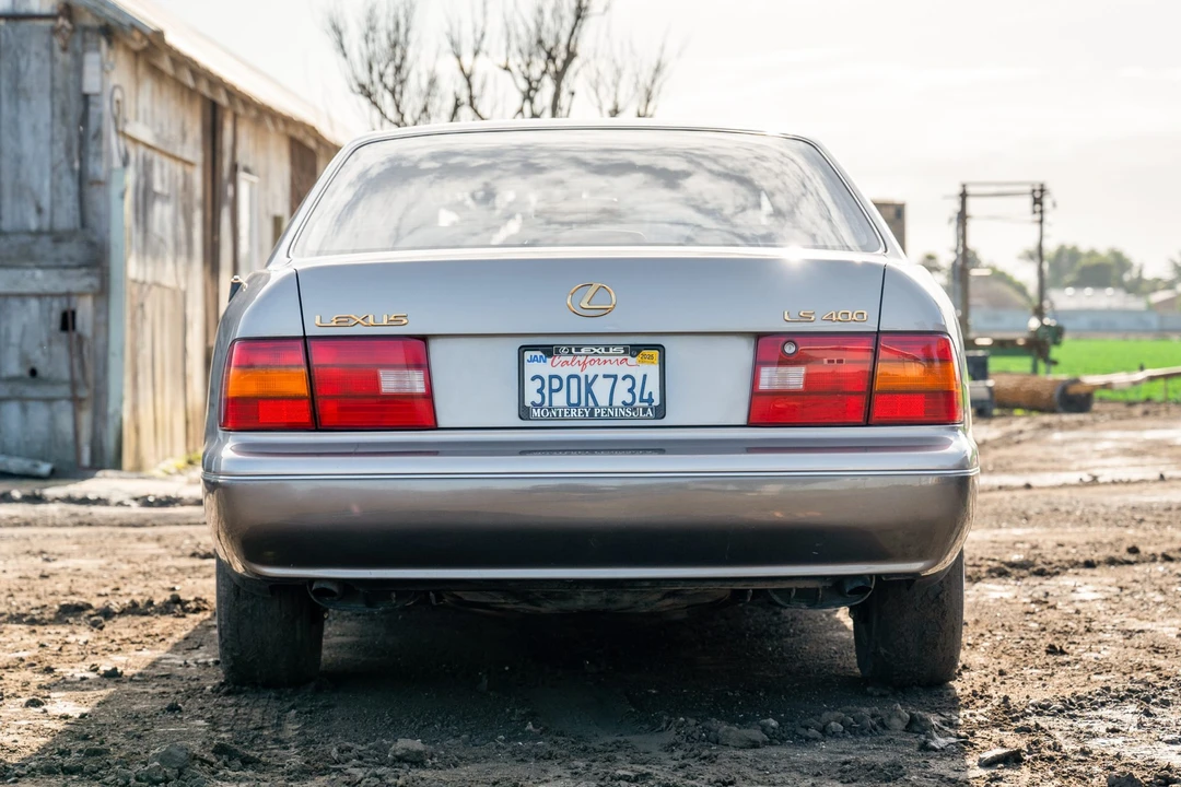 1996 Lexus LS 2nd Gen - Image 6 of 31
