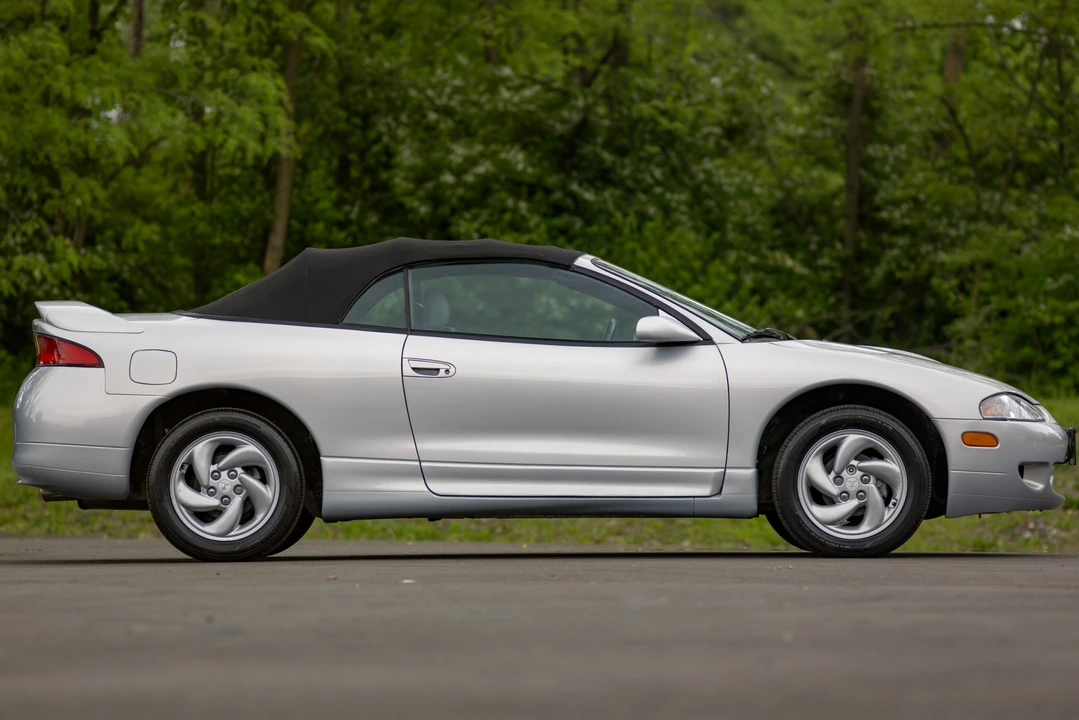 1996 Mitsubishi Eclipse 2nd Gen - Image 24 of 31