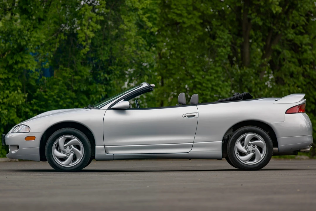 1996 Mitsubishi Eclipse 2nd Gen - Image 11 of 31