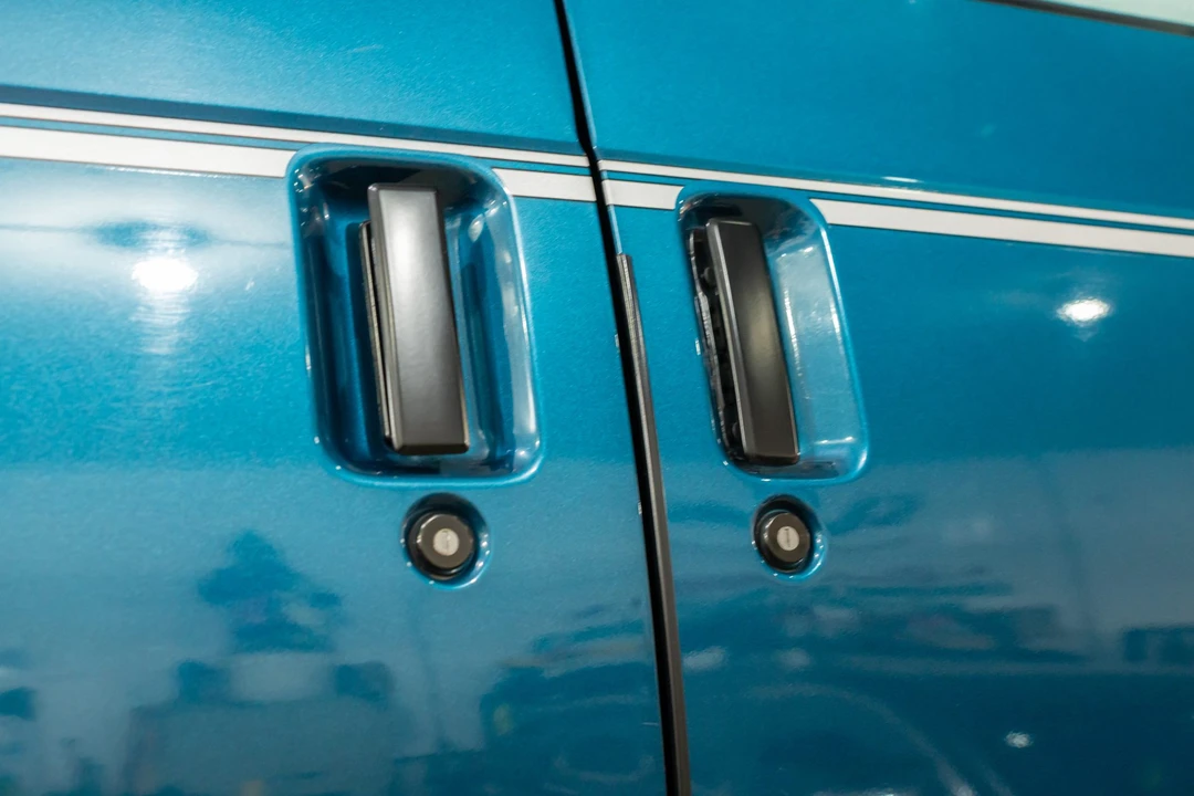 1997 GMC G-series Van - Image 21 of 31