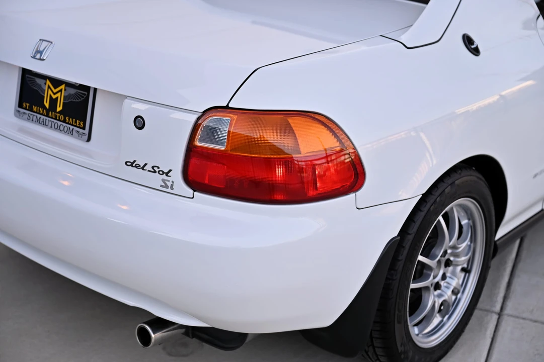 1997 Honda Del Sol - Image 27 of 31