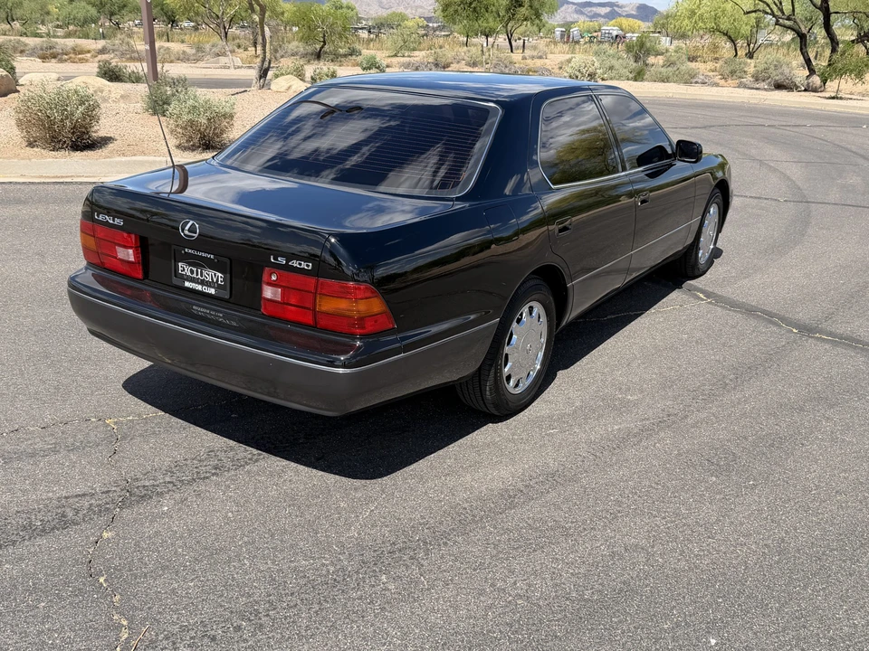 1997 Lexus LS 2nd Gen - Image 10 of 31