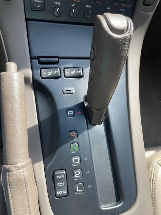 1997 Lexus SC400 - Image 24 of 31