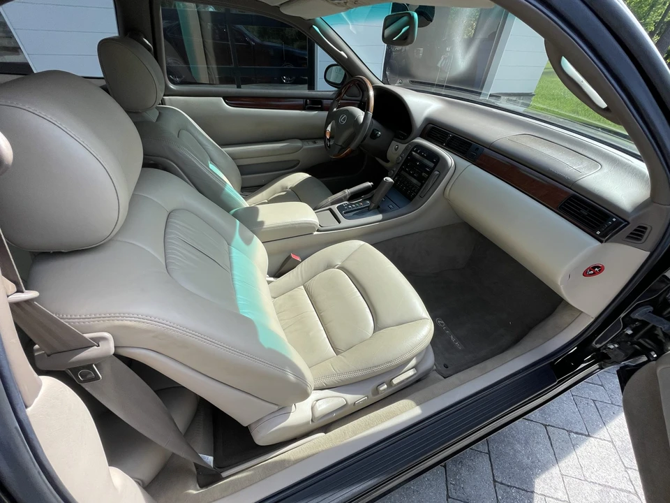 1997 Lexus SC400 - Image 16 of 31