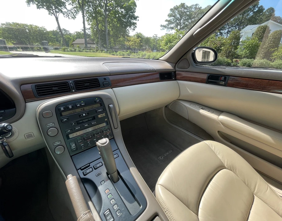 1997 Lexus SC400 - Image 26 of 31
