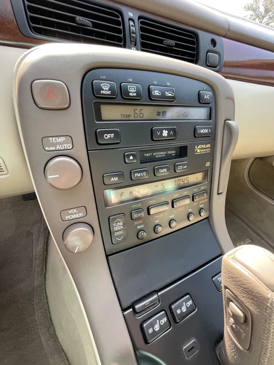 1997 Lexus SC400 - Image 23 of 31