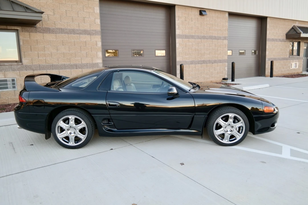 1997 Mitsubishi 3000GT Series 3 - Image 24 of 31