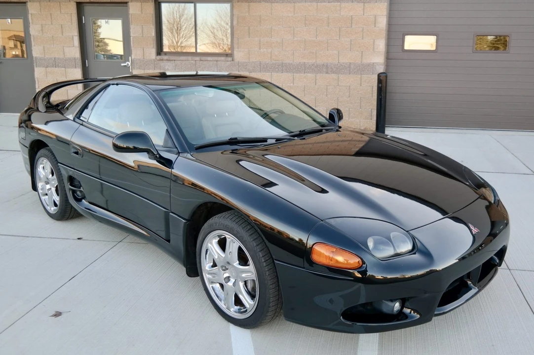 1997 Mitsubishi 3000GT Series 3 - Image 4 of 31