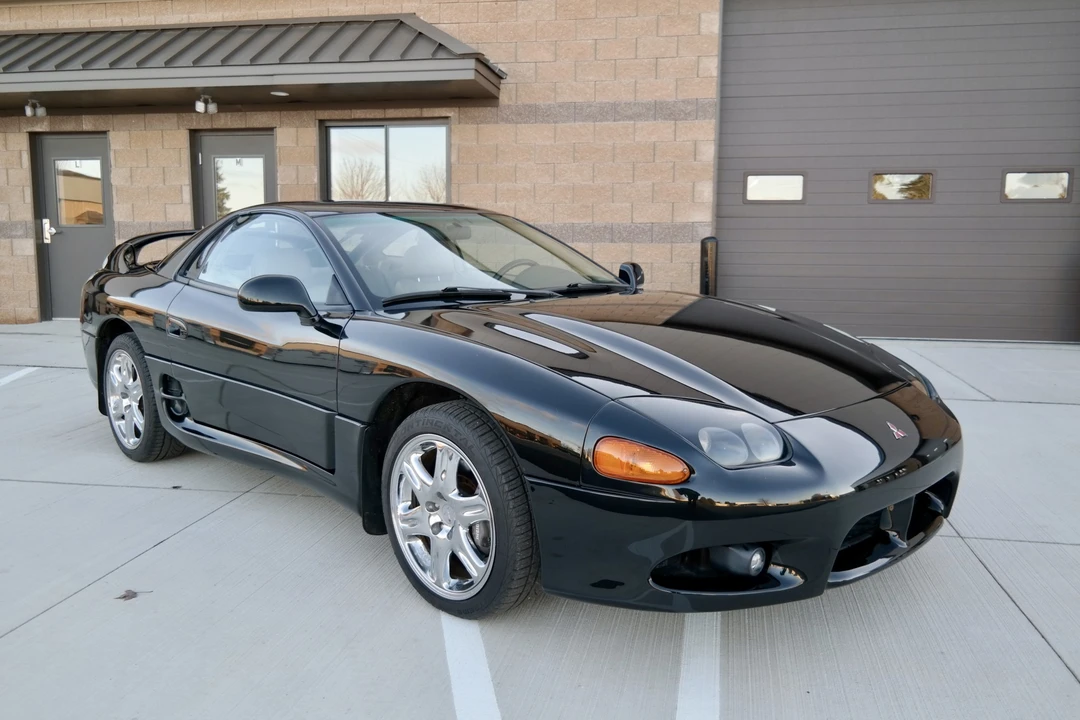 1997 Mitsubishi 3000GT Series 3 - Image 3 of 31