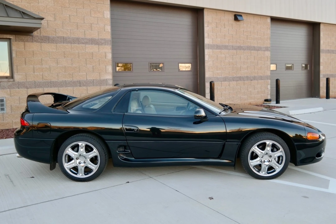 1997 Mitsubishi 3000GT Series 3 - Image 25 of 31