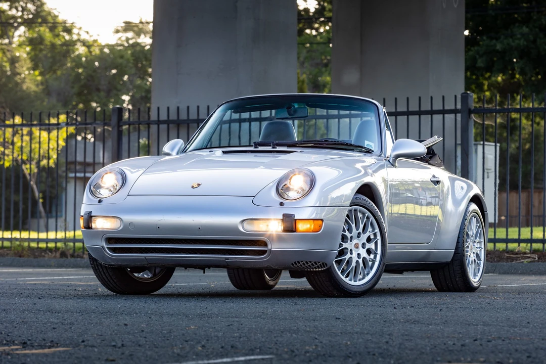 1998 Porsche 993 Carrera - Image 10 of 31