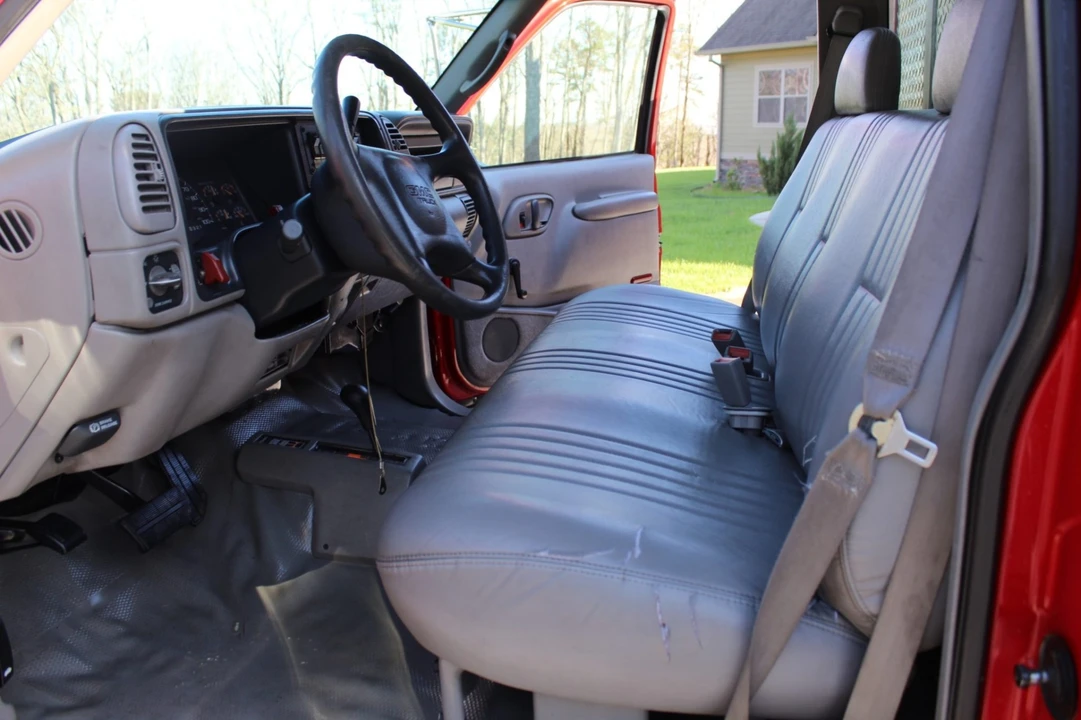1999 GMC Sierra 1st Gen - Image 5 of 7