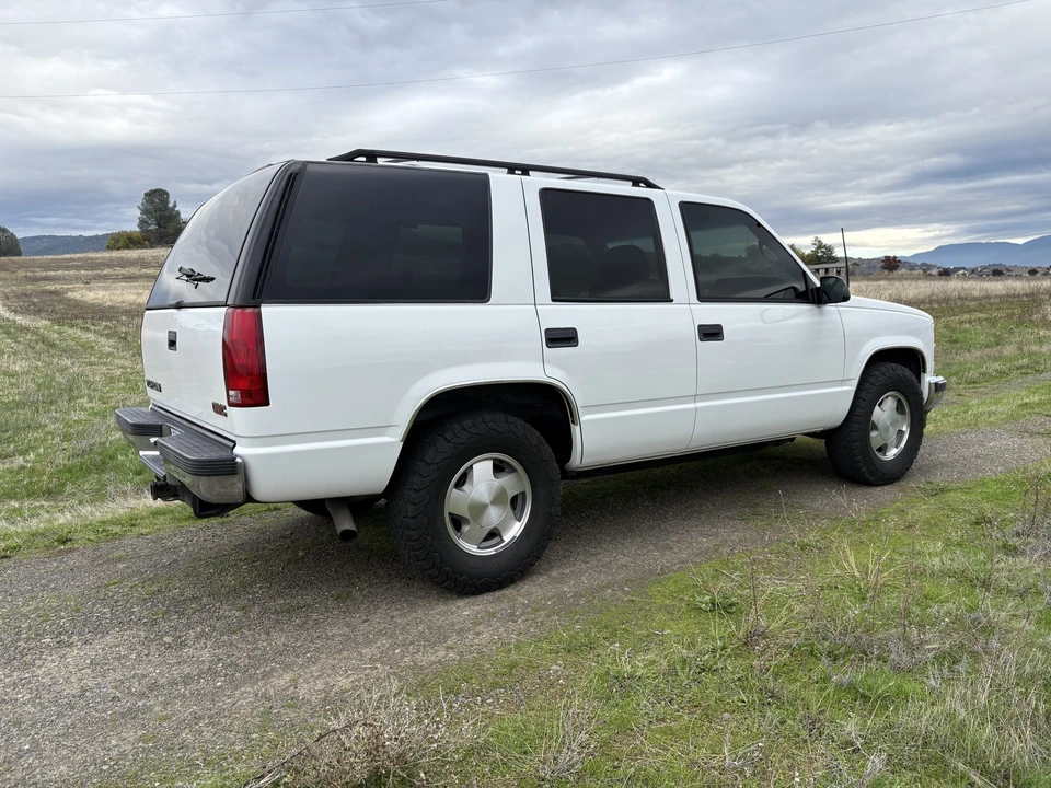 1999 GMC Yukon 2nd Gen - Image 8 of 31
