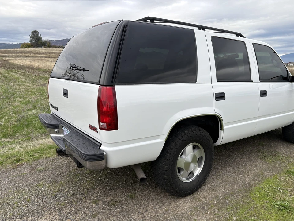1999 GMC Yukon 2nd Gen - Image 22 of 31