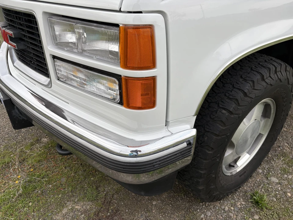 1999 GMC Yukon 2nd Gen - Image 19 of 31