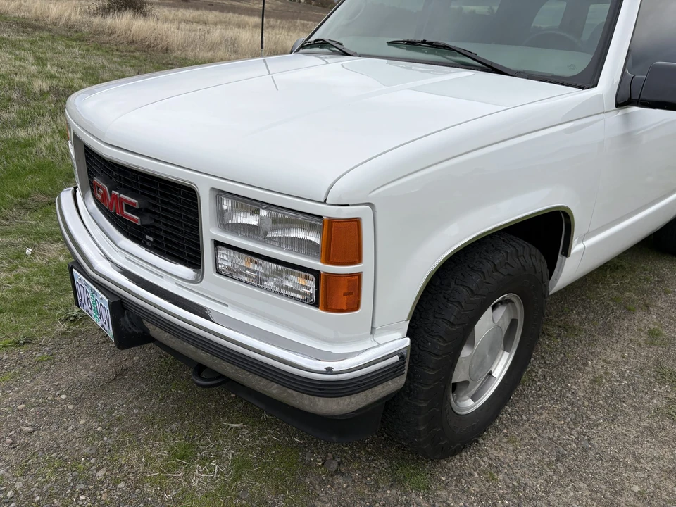 1999 GMC Yukon 2nd Gen - Image 17 of 31