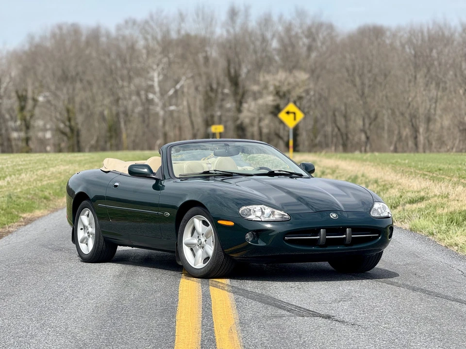 1999 Jaguar X100 XK8 - Image 7 of 31