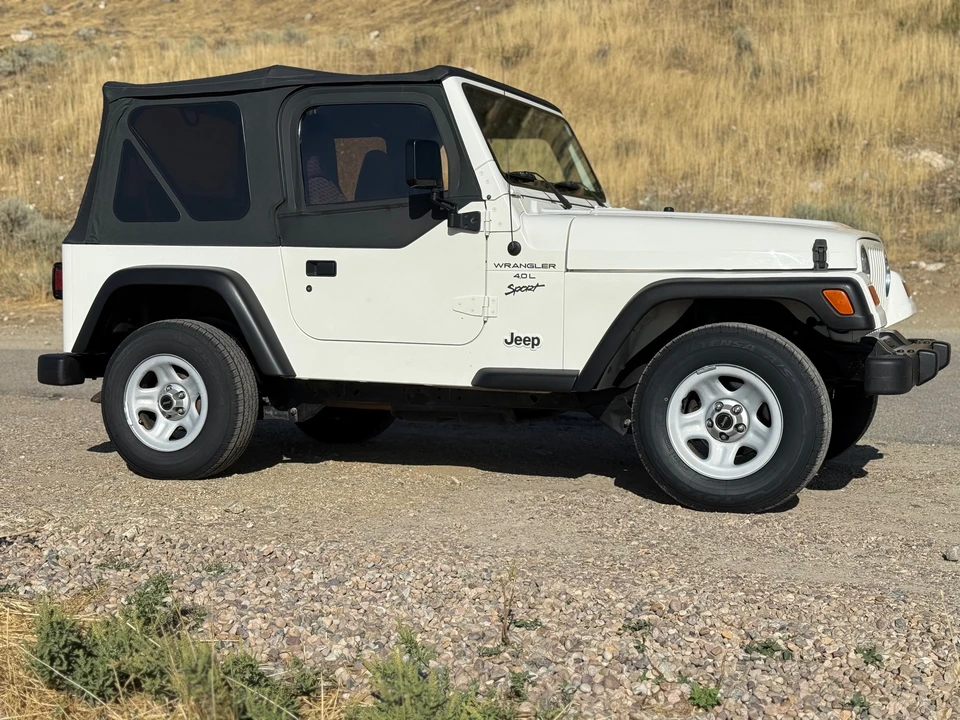 1999 Jeep TJ Wrangler - Image 17 of 31