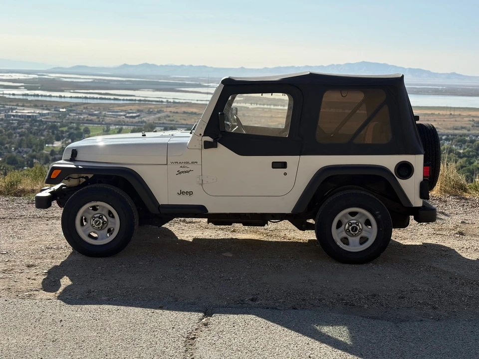 1999 Jeep TJ Wrangler - Image 11 of 31