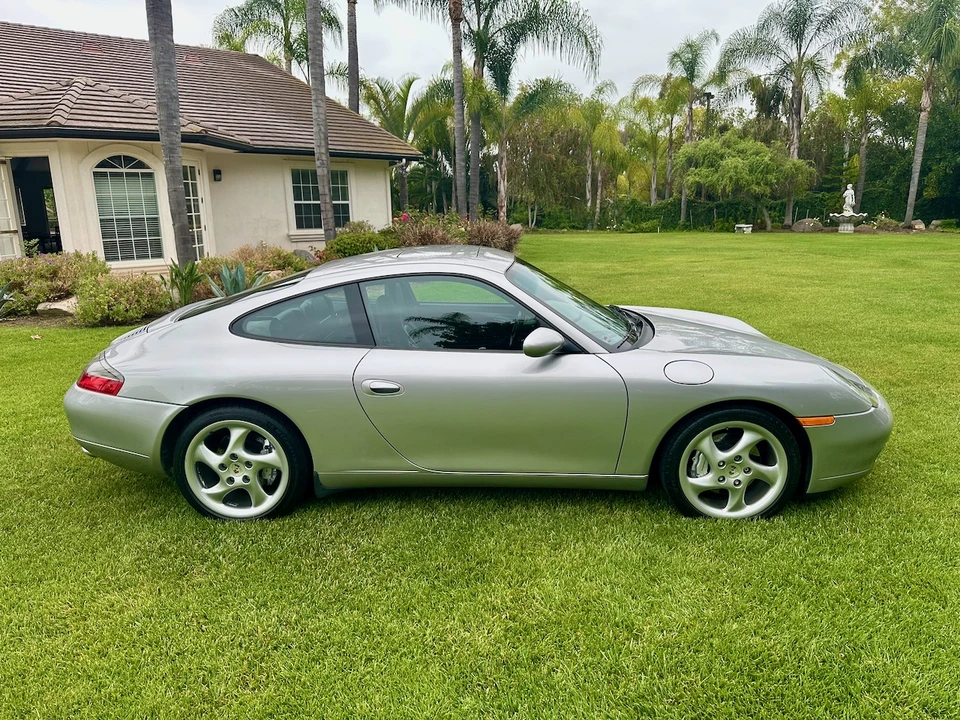 1999 Porsche 996 Carrera - Image 14 of 31