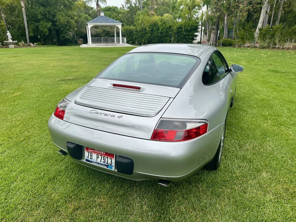 1999 Porsche 996 Carrera - Image 19 of 31